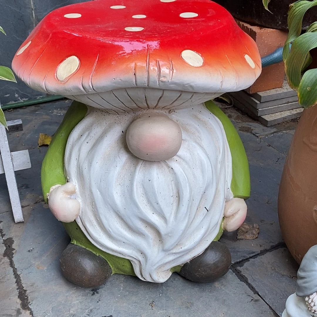 有机玻璃地精凳子