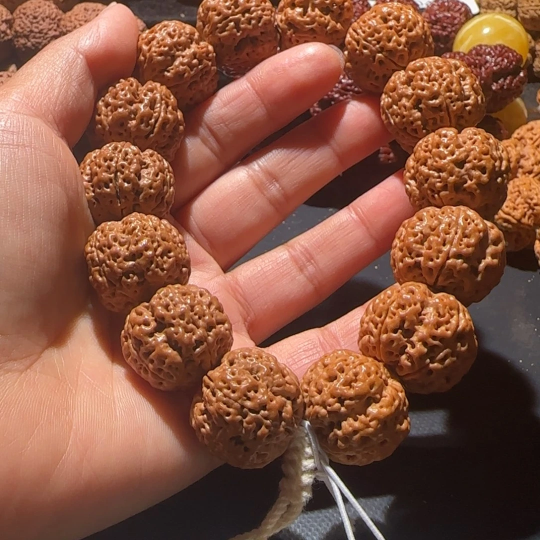 金刚菩提手串七*22梅花
