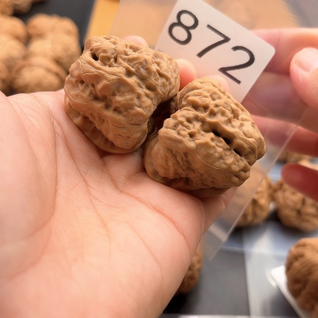 尘***枍把件文玩核桃蛙蛙精品38度39