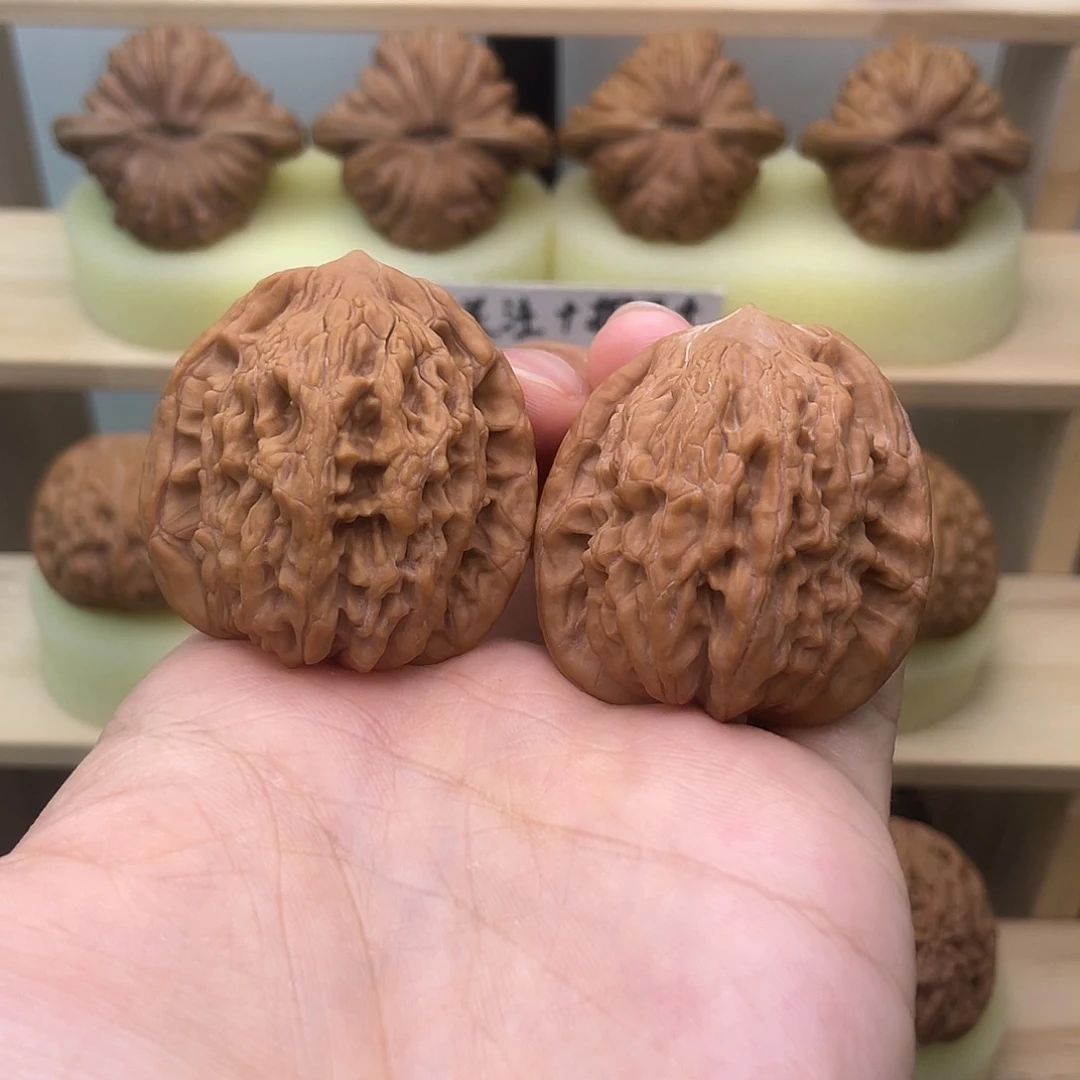 文玩核桃吊坠41全品虎头