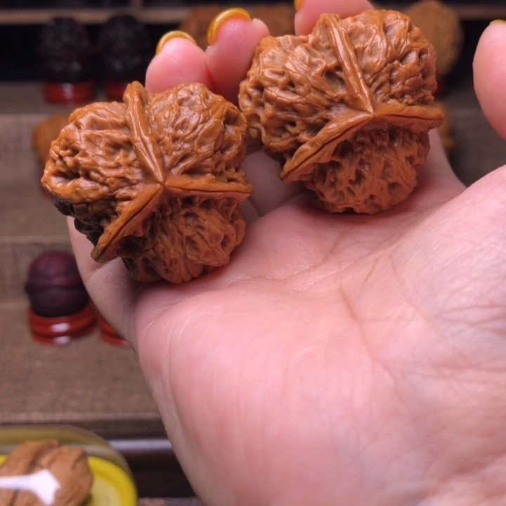 橄榄核把件54虎头麦穗39尺