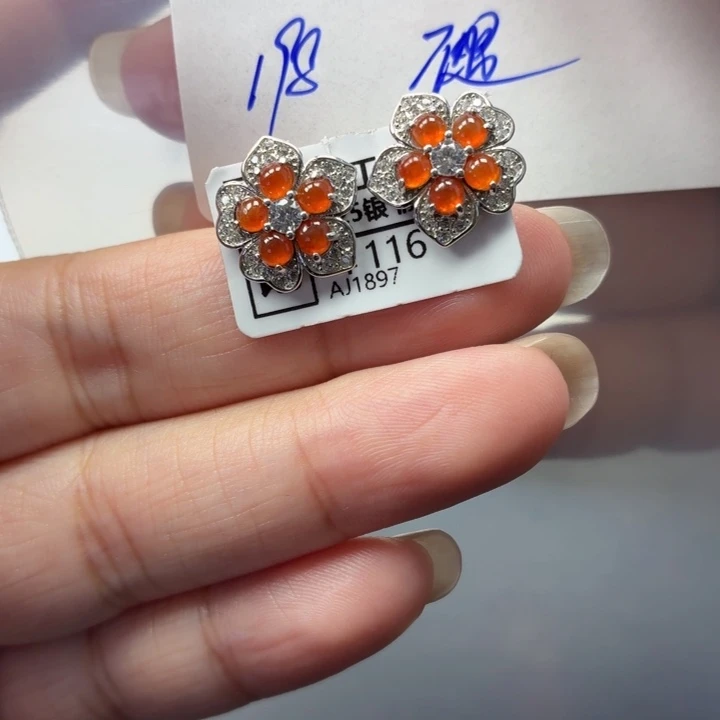 兰***姐翡翠银S925镶嵌耳饰待编款式不退不换