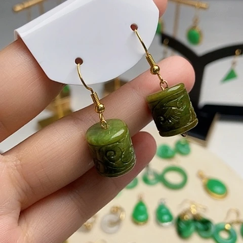 翡翠未镶嵌耳饰耳饰