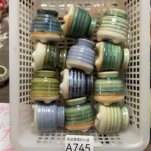 紫砂花盆745微瑕品口径3厘米左右