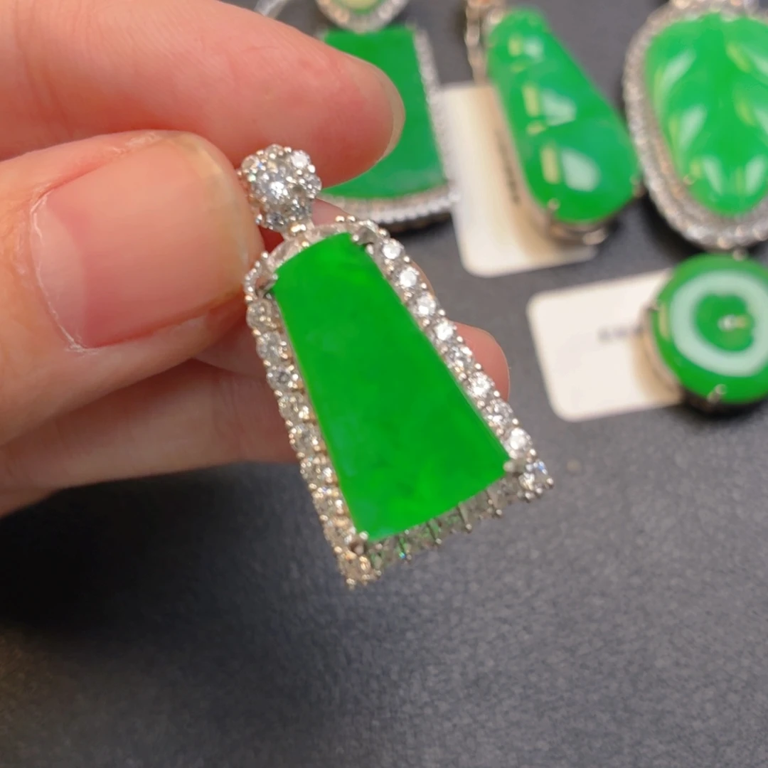 翡翠银S925镶嵌吊坠(不含链)