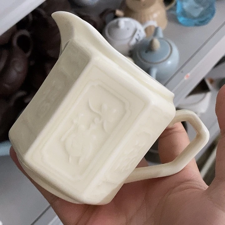 陶瓷艺术品及陶瓷壶壶