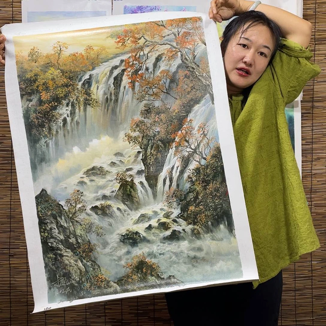油画薇爽恭喜竞拍成功！