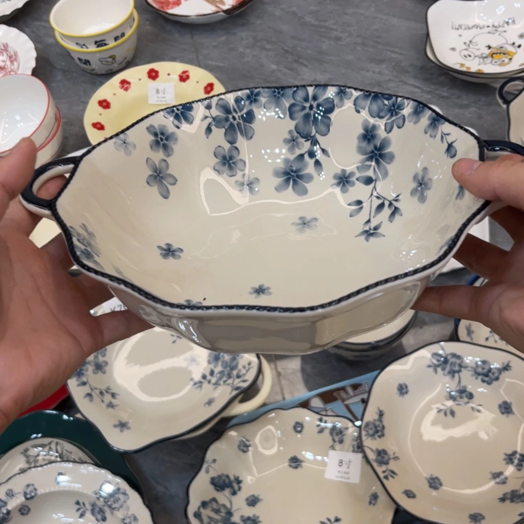 陶瓷微瑕餐具介意勿拍，满18飞！