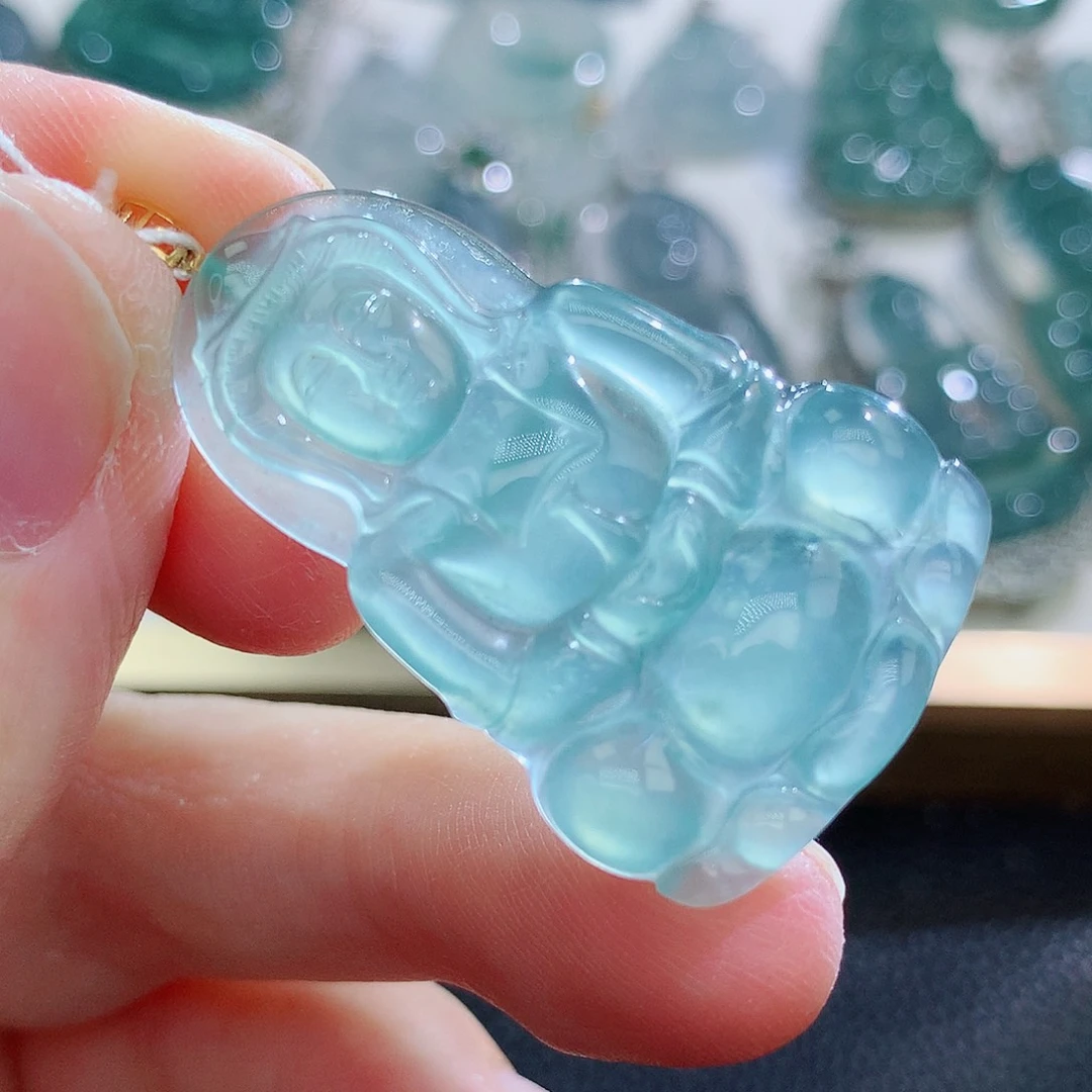 翡翠挂件18K金镶嵌翡翠