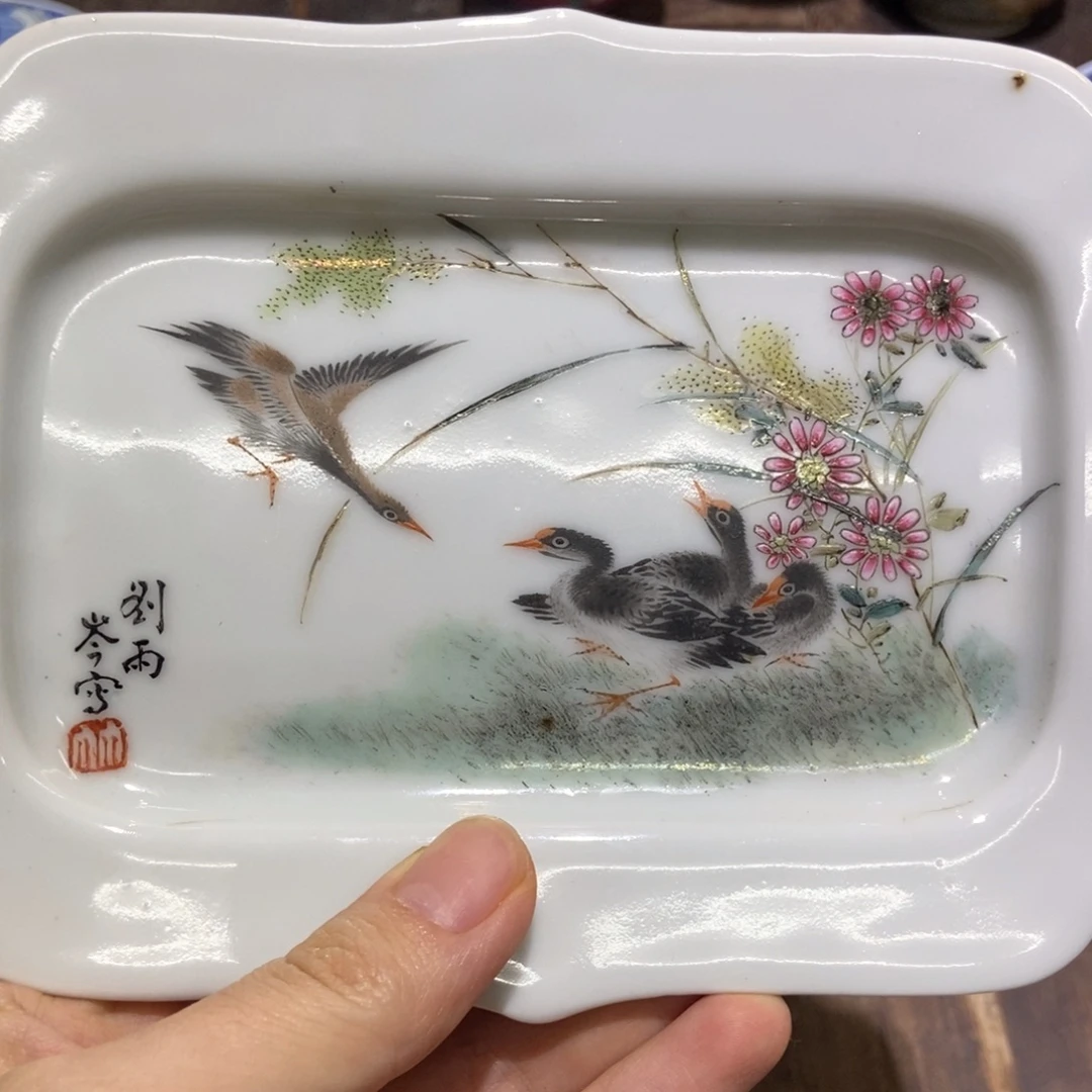 用***8陶瓷艺术品的制作