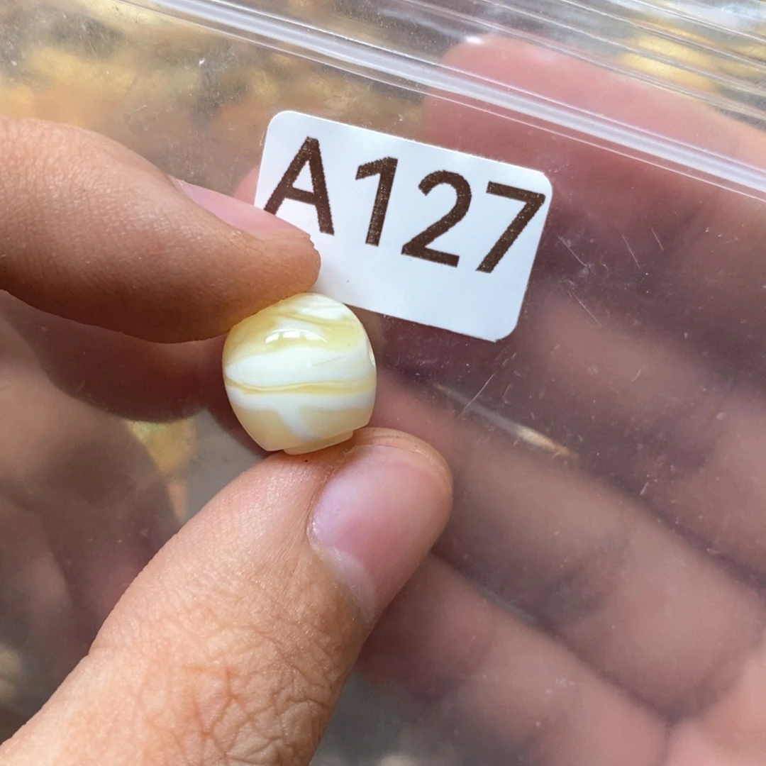 十***苏蜜蜡未镶嵌裸石好