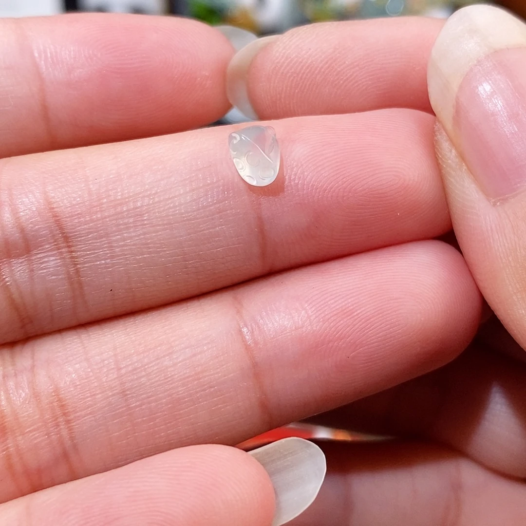 翡翠未镶嵌颈饰高冰莲蓬