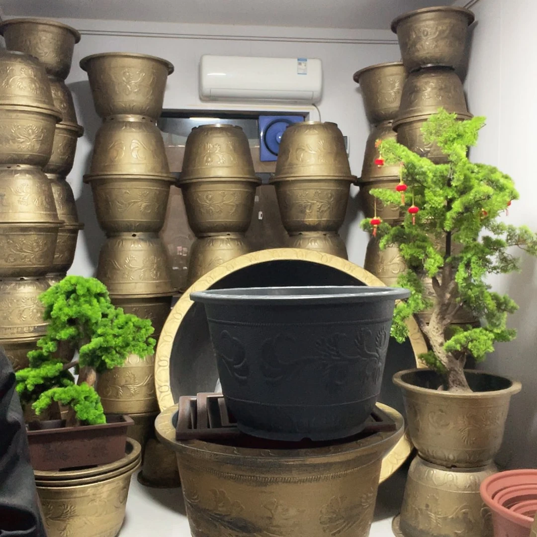 2个60的古铜色，铝塑大花盆