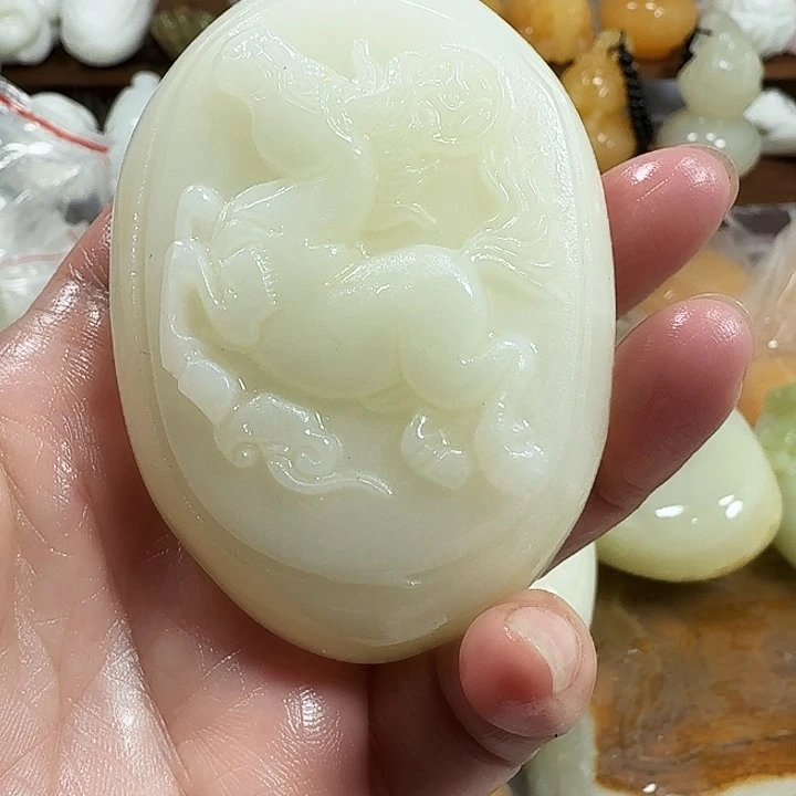 正***远砖雕石头手把件不退不换