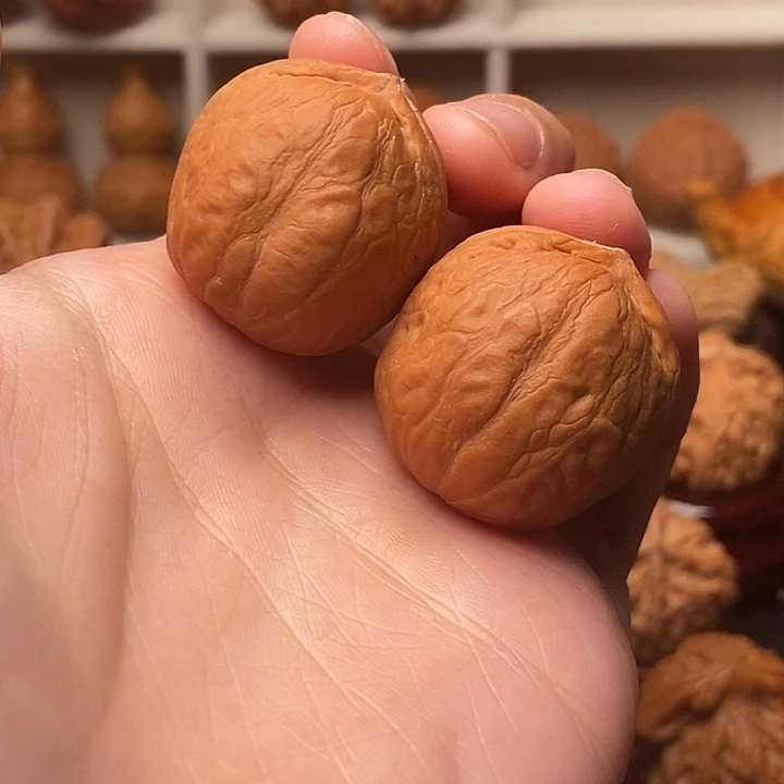 吊坠文玩核桃水晶方蟾。