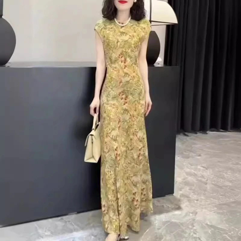 中年女装2025夏季新款复古印花连衣裙包袖修身显瘦长裙女30-40岁