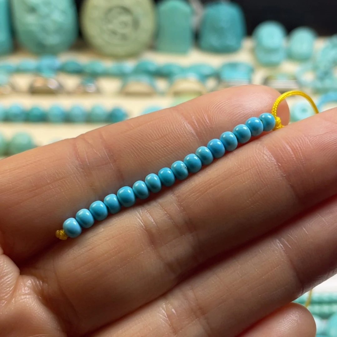 绿松石未镶嵌颈饰