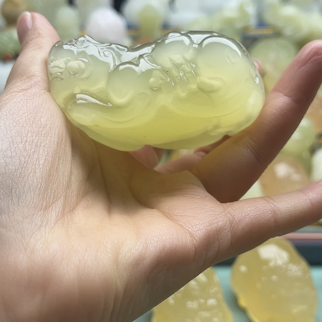 味***道玉天然桌面小摆件