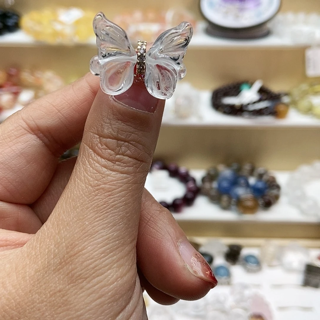 水晶手串未镶嵌有*蝴蝶