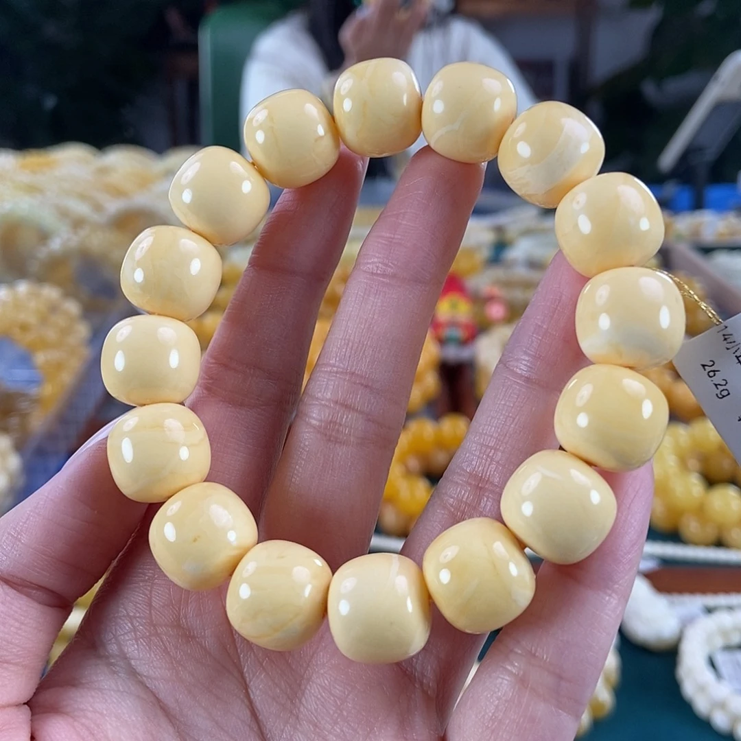 琥珀未镶嵌珠宝奇石14 26.2 白蜡同料