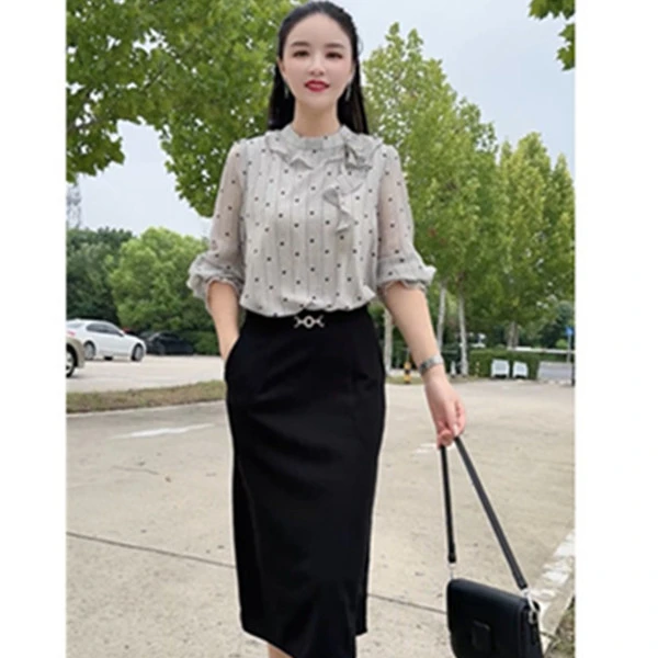 128#秋季新品雾灰心愿木耳边减龄大码女装遮肚假两件连衣裙