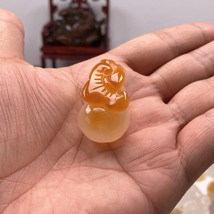 未镶嵌颈饰玛瑙/玉髓