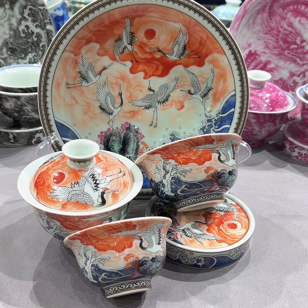 瓷片景德镇瓷器精品陈列