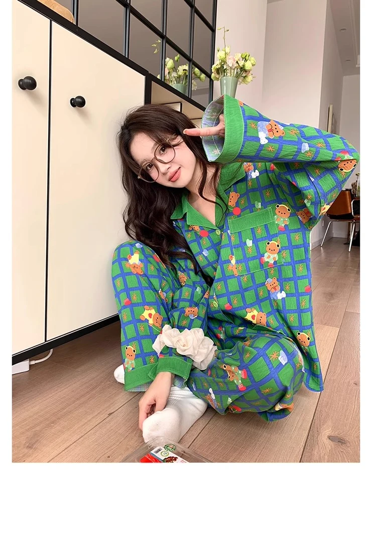 早秋绿色格子卡通长袖睡衣2025新款女士可爱宽松休闲家居服套装