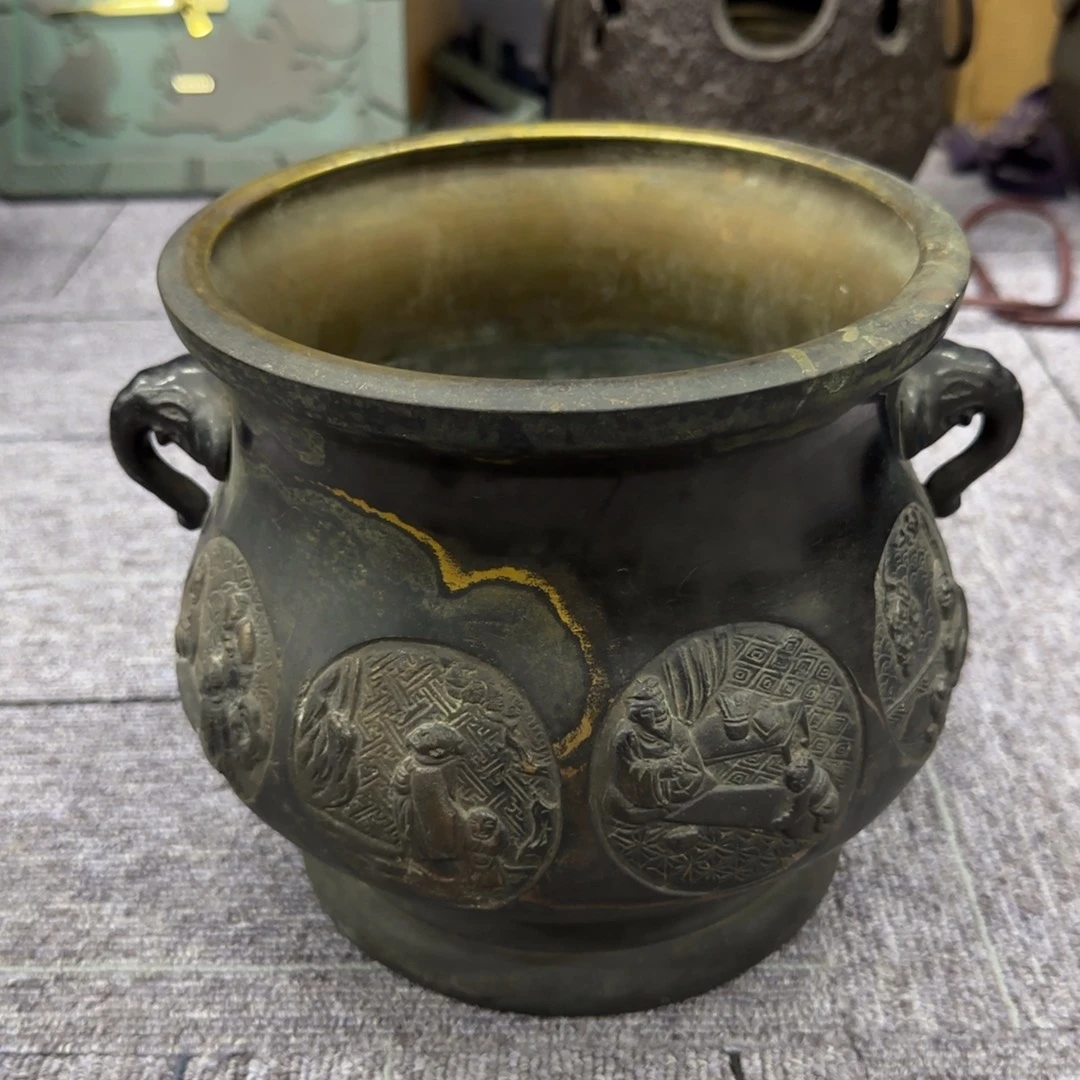 瑕疵 藏品丰富的地方文化