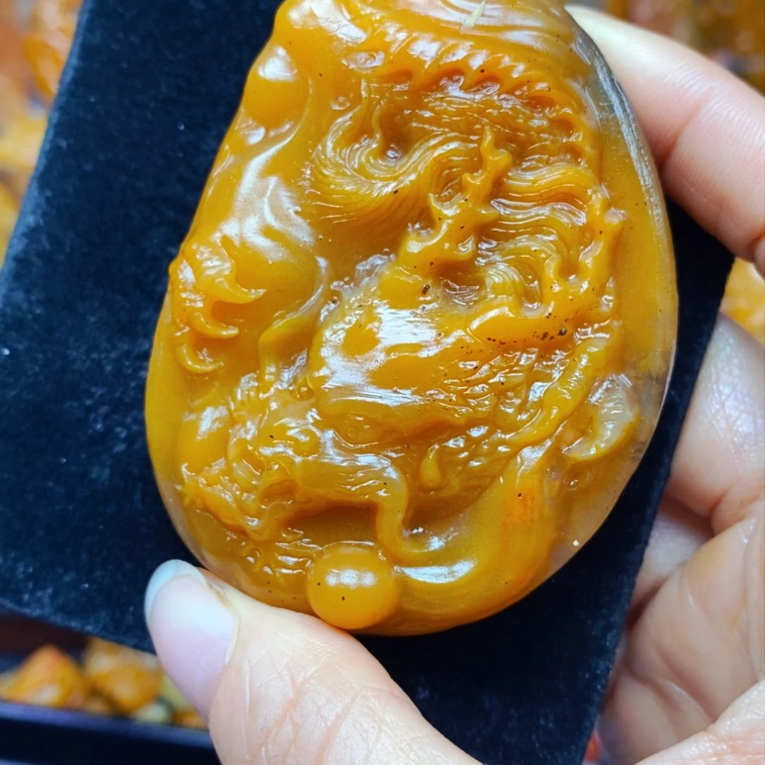 未镶嵌石英质玉（黄龙玉）吊坠(不含链)