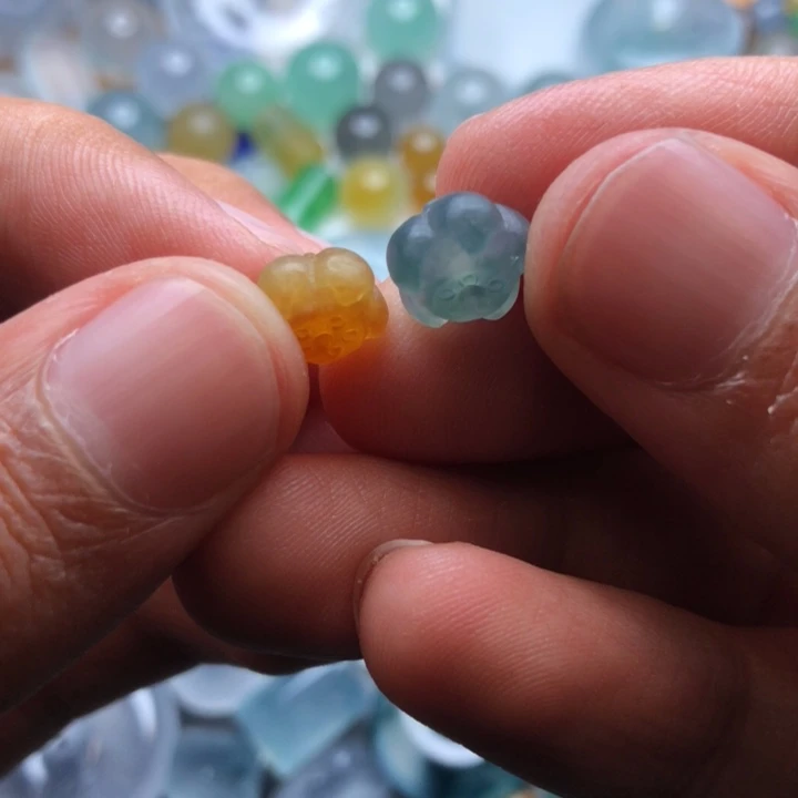 未镶嵌定制翡翠挂件