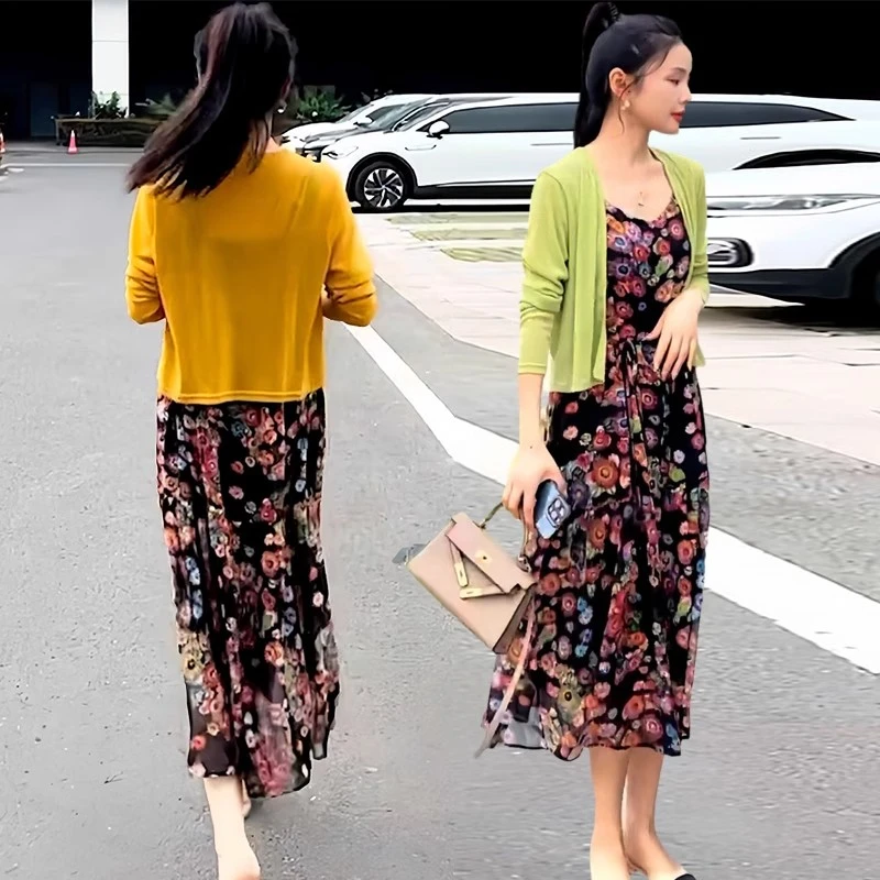 2025夏季新款时尚休闲百搭吊带裙女气质收腰显瘦中长款碎花连衣裙