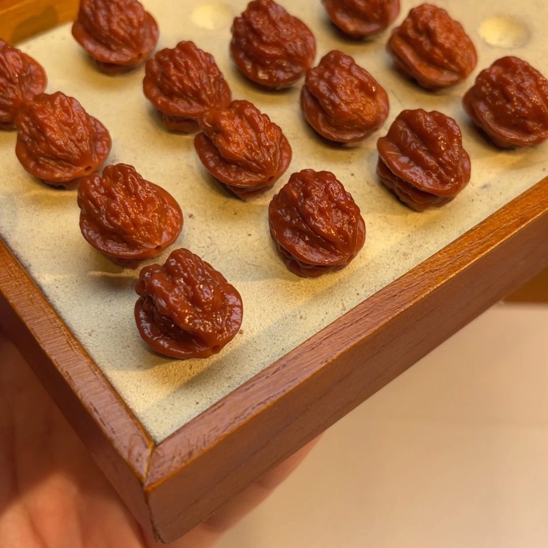 文玩核桃手串蛤蟆头