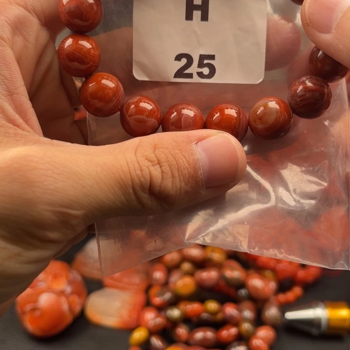 未镶嵌南红玛瑙多样性发货12mm南红玛瑙