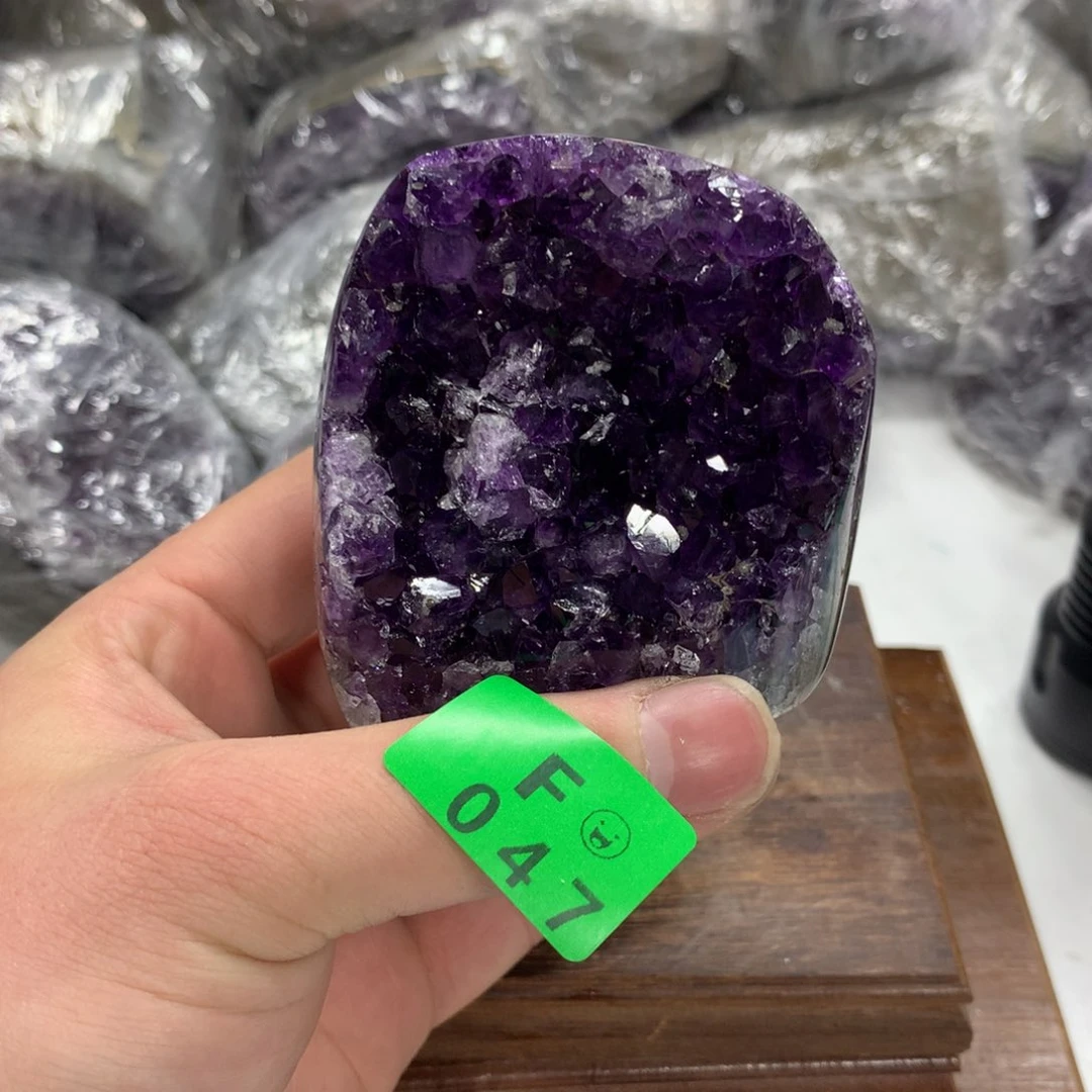 紫晶大型摆件（非配饰）未镶嵌