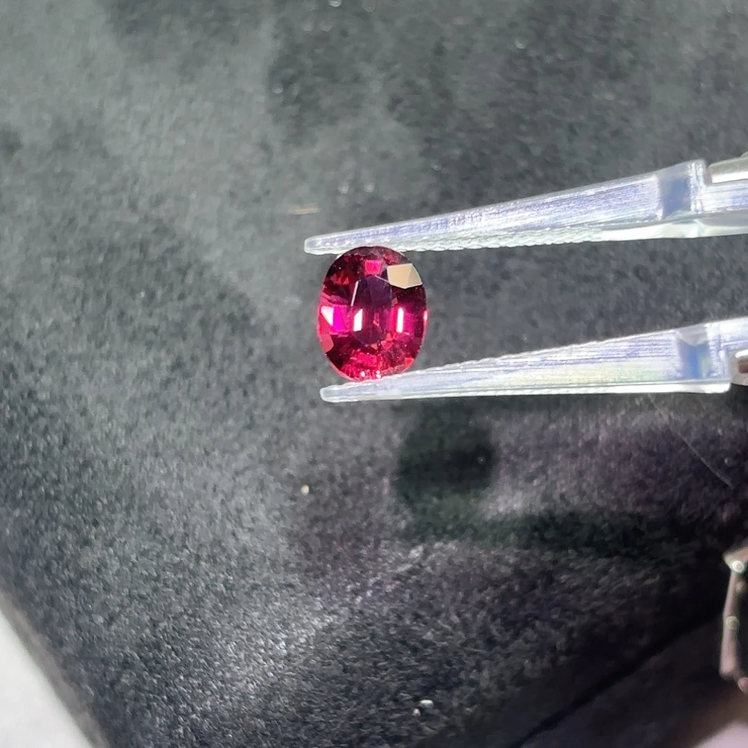 裸石碧玺未镶嵌1.62克拉