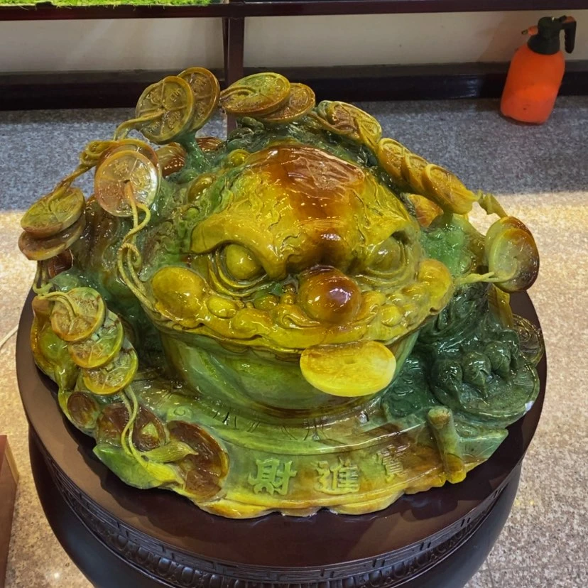 【闪购商品】蛇纹石玉未镶嵌摆件
