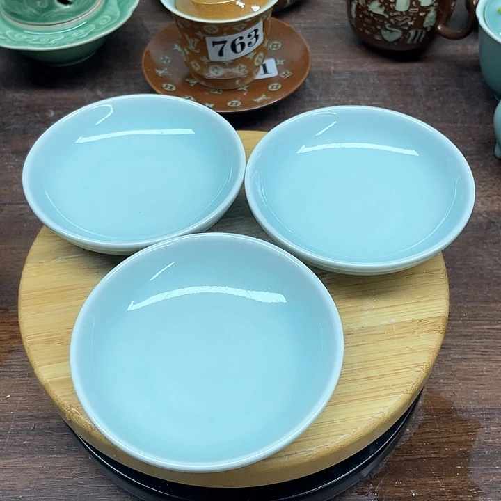 微瑕特价青瓷青瓷3个
