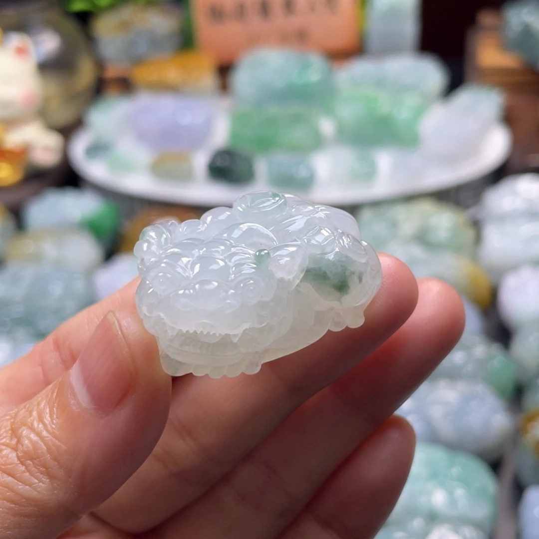 涵***宇颈饰未镶嵌翡翠貔貅