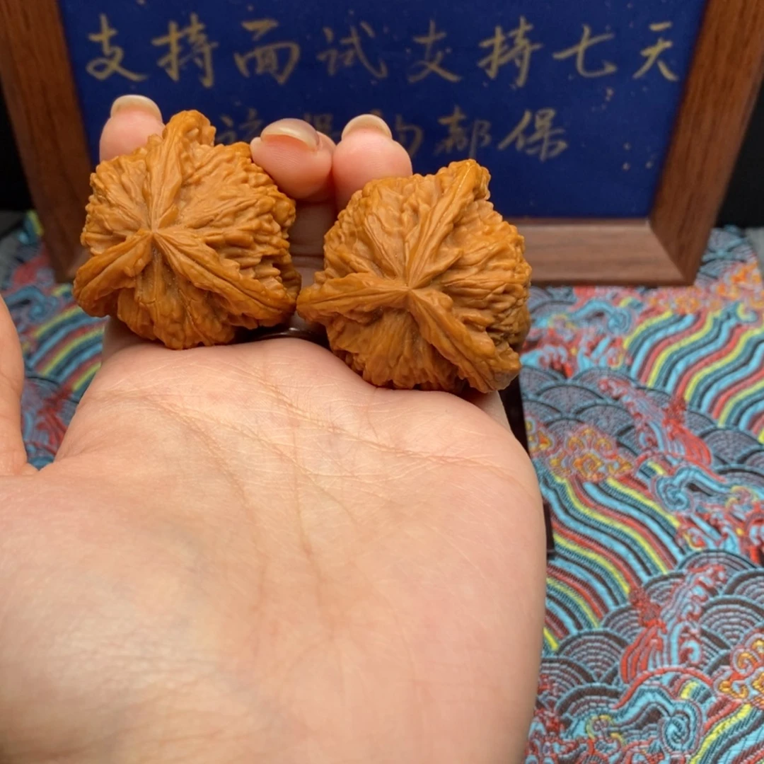 【闪购商品】用****8白狮