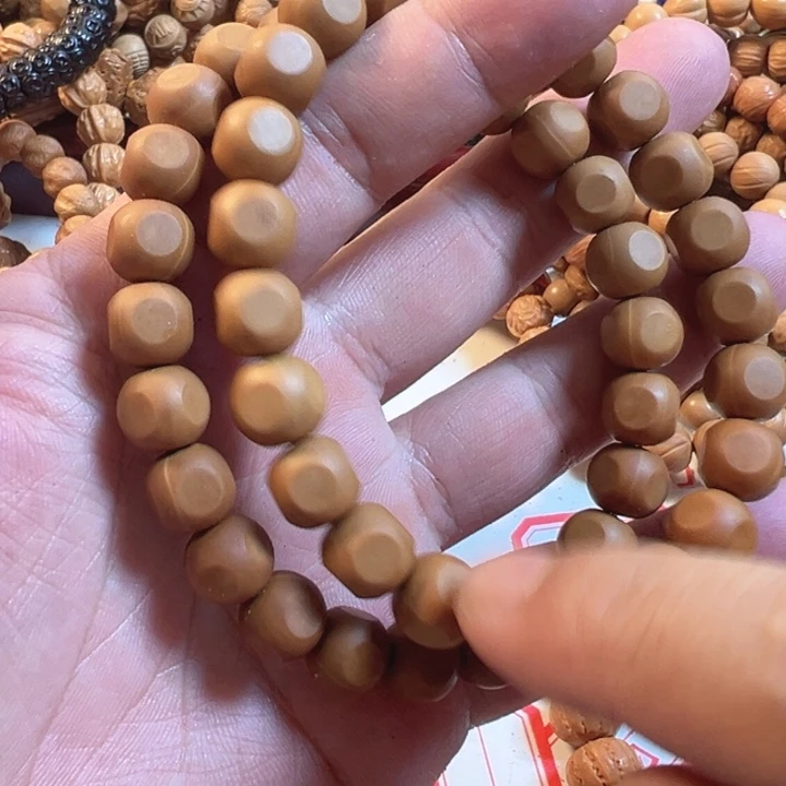 手工六方瑕疵反油