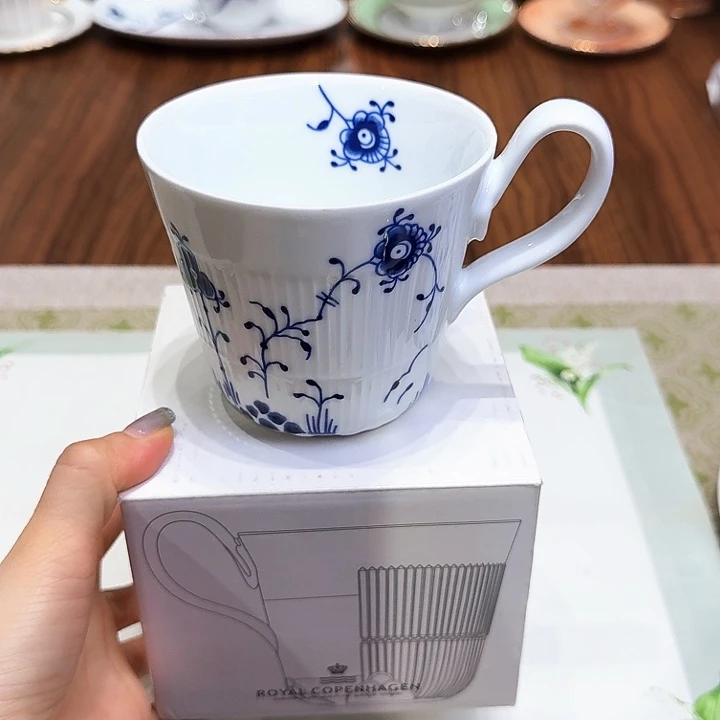 瓷片杯子杯子杯子水杯杯子水杯
