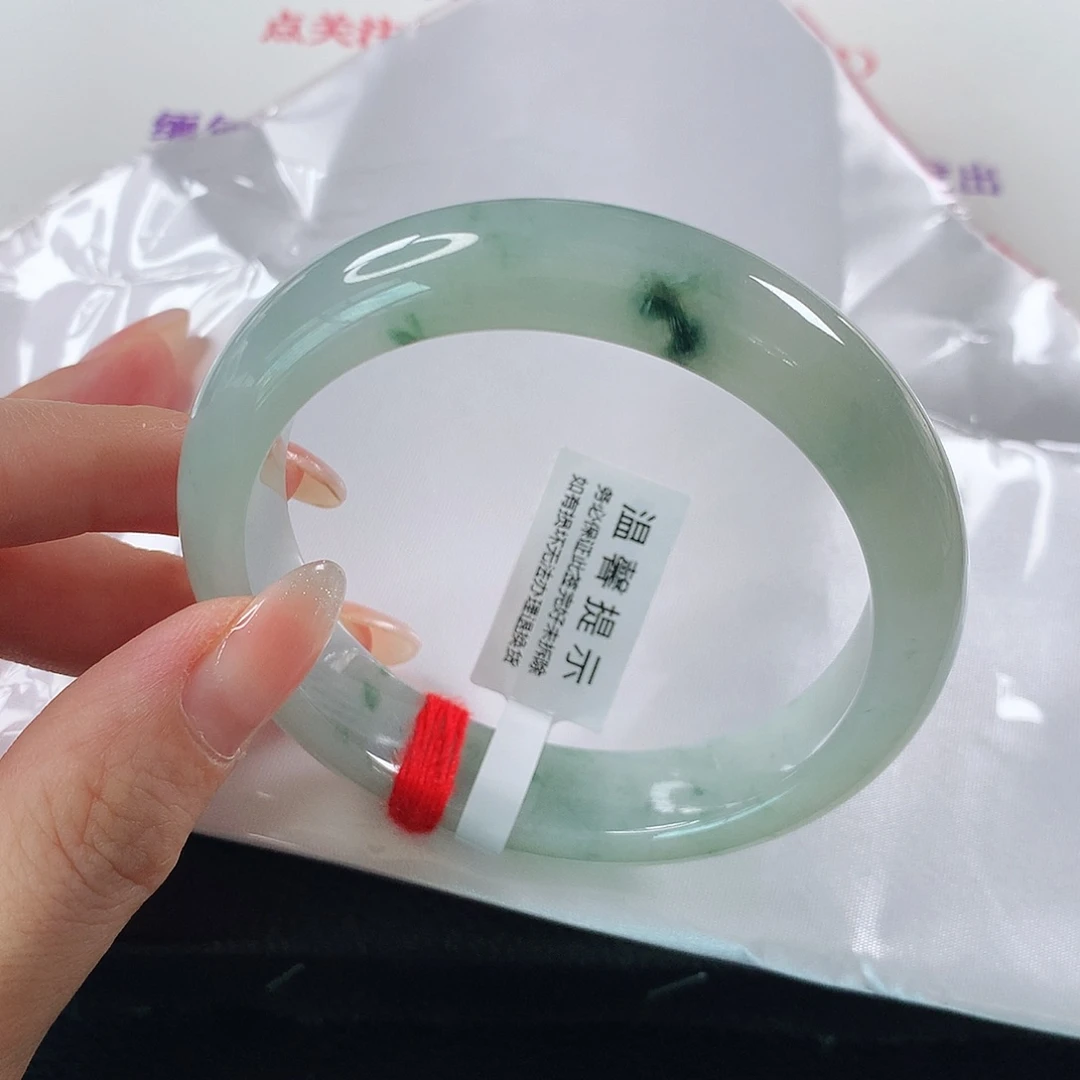 翡翠手镯未镶嵌 正圈①④②