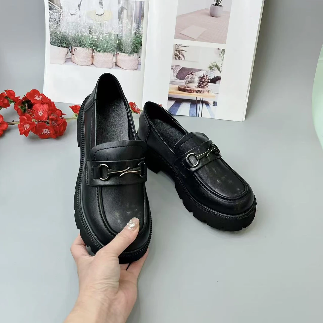 A7088 新款时尚复古英伦风软底学院厚底乐福鞋