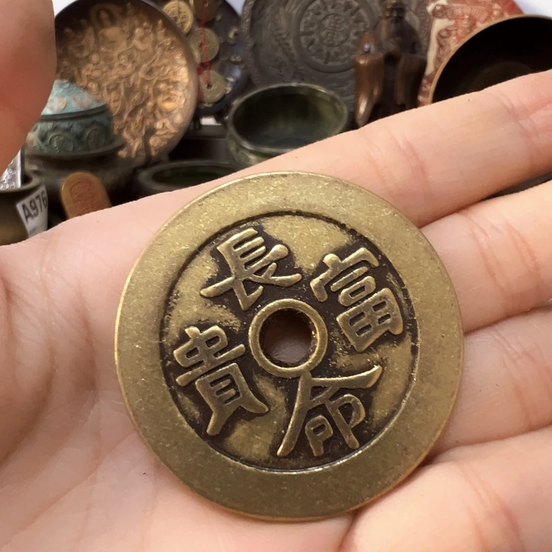 金属复古风格摆件