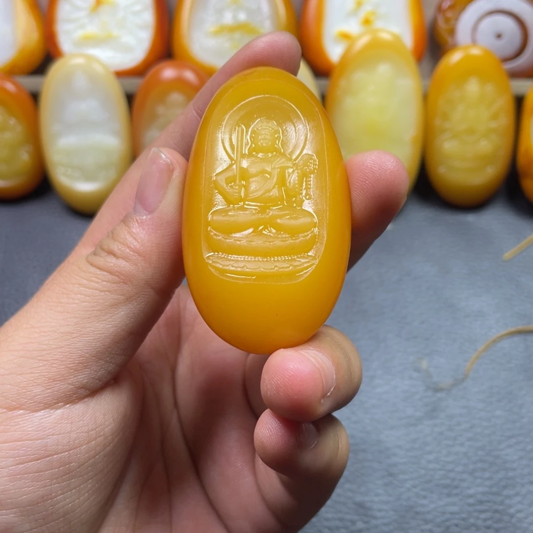 ****忆和田玉未镶嵌颈饰