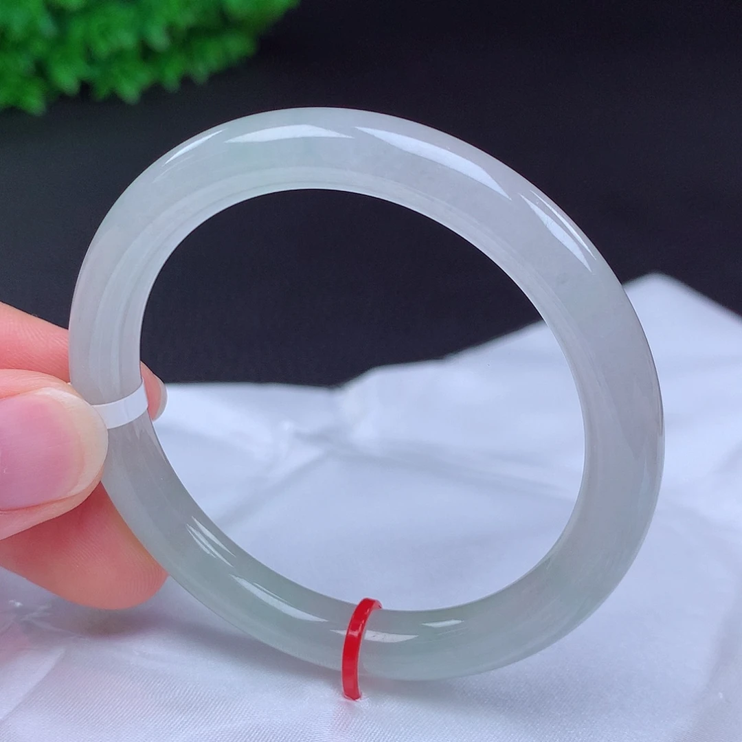 翡翠未镶嵌手镯52圈685002