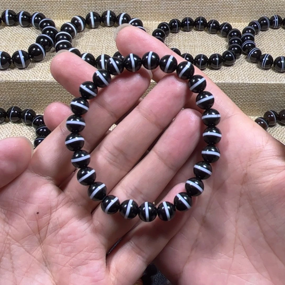 該***了玛瑙/玉髓手链未镶嵌