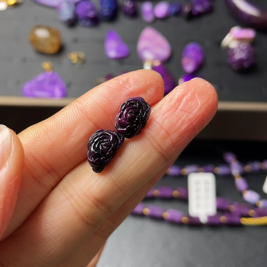 苏纪石（舒俱来）耳钉银S925镶嵌