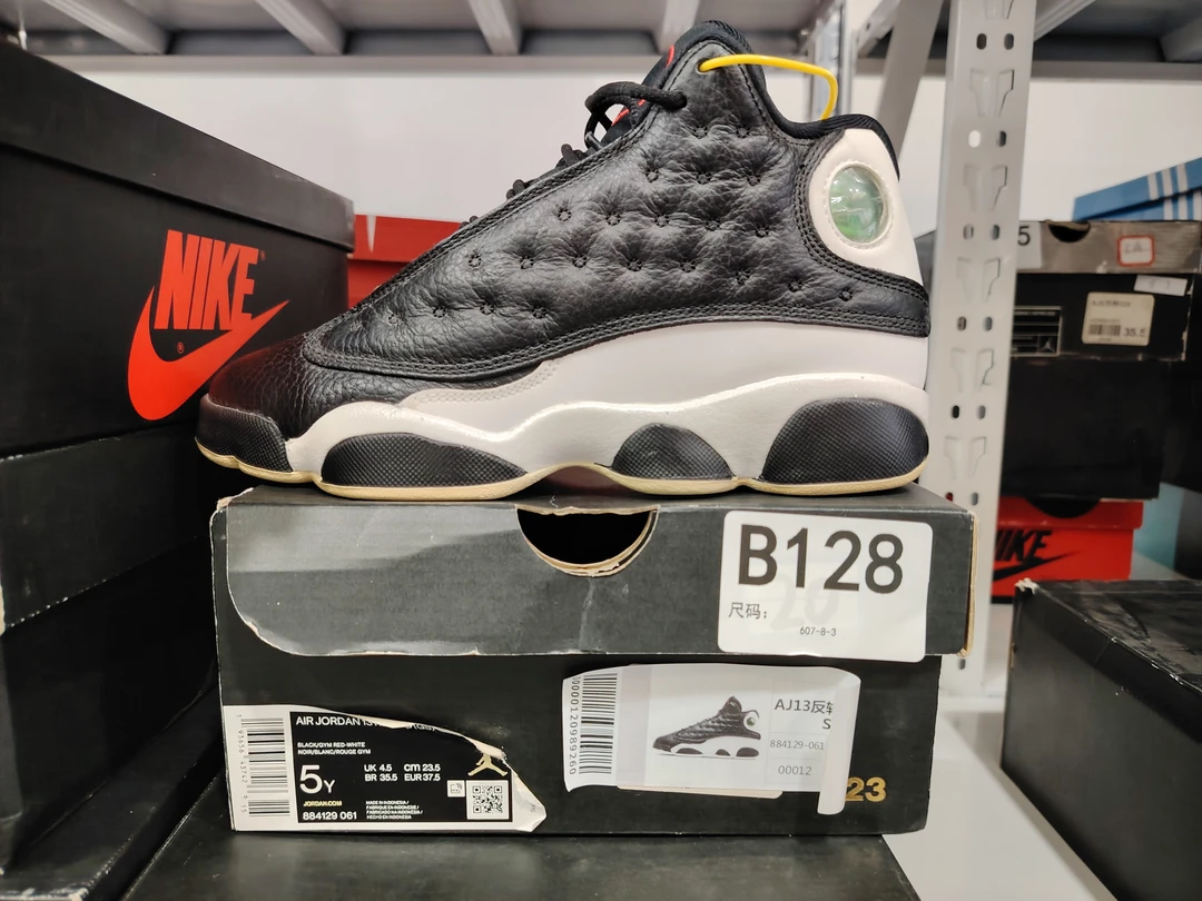 nike aj13 黑白 全新原盒 37.5码 10.25 guai B128